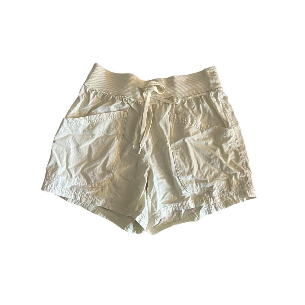 Calia Mid-rise Shorts Journey Collection 4” Inseam sage dune new woman’s XS